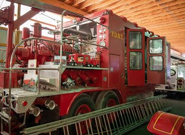 michigan/bay-city/attraction/antique-toy-and-firehouse-museum