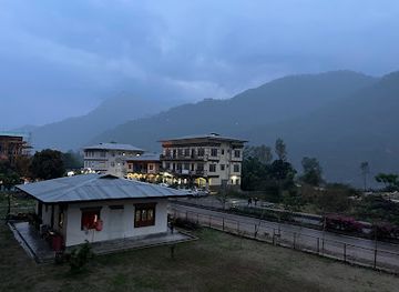 bhutan/zhemgang-district/attraction/tongla-puensum-community-forest