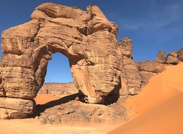 libya/tadrart-acacus/attraction/qaws-afazajar