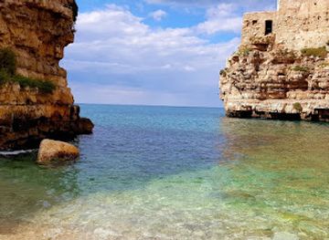 italy/apulia/attraction/centro-storico-polignano-a-mare