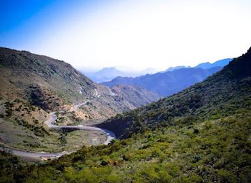 somalia/karkaar-mountains/attraction/lag-badana-bushbush-national-park