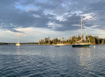 maine/downeast/attraction/warren-island-state-park