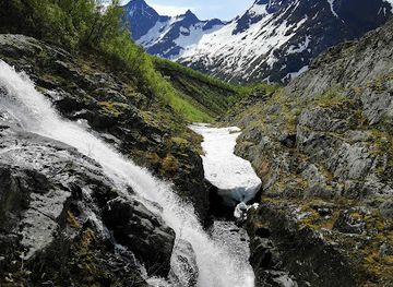 norway/senja-island/attraction/skaland-waterfall