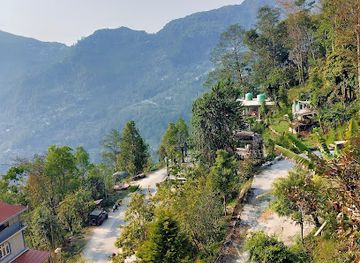 india/sikkim/attraction/bermiok