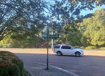 tennessee/germantown/attraction/oaklawn-garden