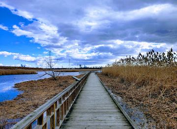 new-jersey/hackensack-meadowlands/attraction/richard-w-dekorte-park
