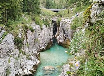 slovenia/bled/attraction/great-soca-gorge