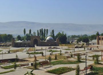 tajikistan/vahdat/attraction/madrassa-i-kuhna