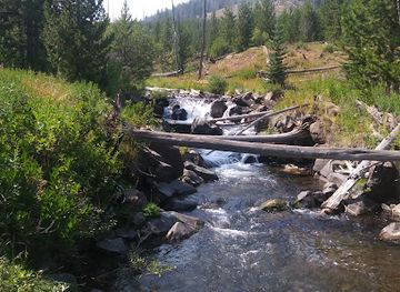 oregon/wallowa-mountains/attraction/tenderfoot-trailhead