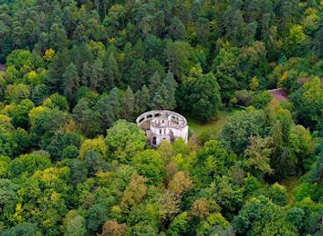 armenia/haghartsin-monastery/attraction/khanjyan-summer-house