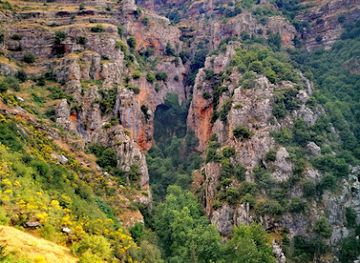 Qannoubine Valley Bsharri