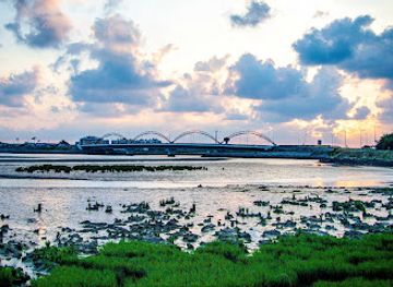portugal/figueira-da-foz/attraction/ponte-dos-arcos