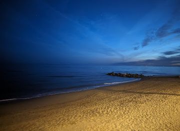 spain/marbella/attraction/playa-de-la-fontanilla