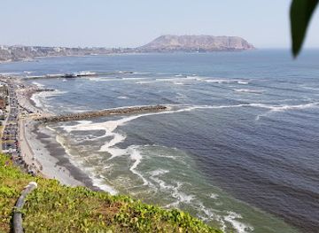 peru/callao/attraction/el-faro-park