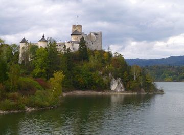poland/masurian-lake-district/attraction/teutonic-castle-in-nidzica-warmian-masurian-voivodeship