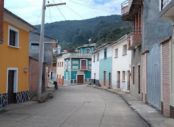 bolivia/yungas/attraction/santuario-de-chirca-la-paz-bolivia-sud-yungas-mirador-canto