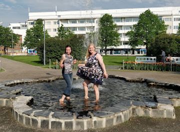 finland/oulu/attraction/heinatorinpuisto-park