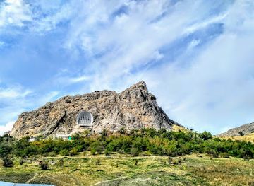 kyrgyzstan/osh/attraction/cave-museum