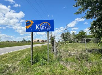kansas/eastern-kansas/attraction/kansas-welcomes-you-sign