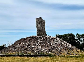 sweden/oland/attraction/the-hunt-stone