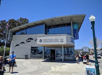 california/south-coast/attraction/monterey-bay-national-marine-sanctuary-exploration-center