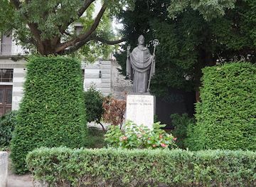 italy/trentino/attraction/statua-di-san-vigilio