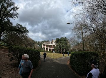 louisiana/florida-parishes/attraction/oak-alley-plantation