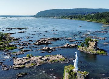 pennsylvania/lower-susquehanna-valley/attraction/miniature-statue-of-liberty