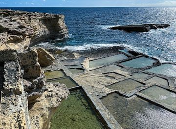 malta/marsaxlokk-fishing-village/attraction/salt-production