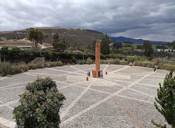 ecuador/quito/attraction/quitsato-solar-clock
