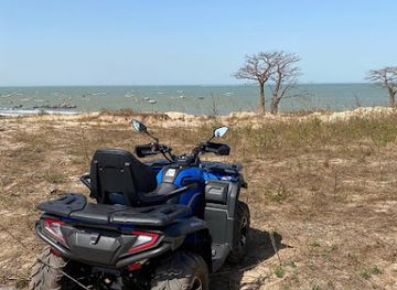the-gambia/kanifing/attraction/nino-kodeh-watersport-entertainment