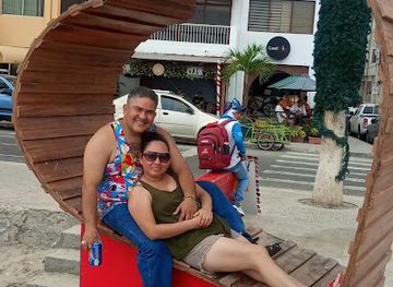 ecuador/salinas/attraction/salinas-te-enamora