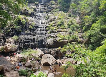 india/andhra-pradesh/attraction/talakona-waterfall