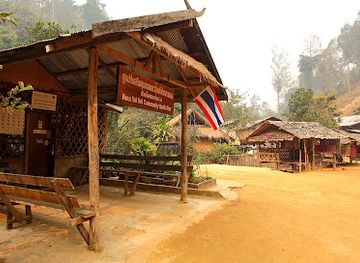 thailand/mae-hong-son/attraction/kayan-taryar-long-neck-karen-village