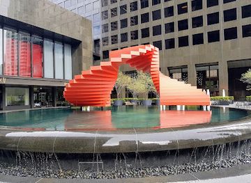 california/los-angeles/attraction/city-national-plaza-fountain