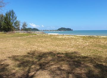 malaysia/terengganu/attraction/pantai-teluk-lipat