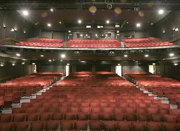 united-kingdom/windsor/attraction/peacock-theatre