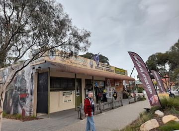 australia/high-country/attraction/ned-kelly-museum-homestead