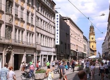 germany/munich/attraction/kunsthalle-der-hypo-kulturstiftung