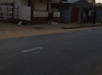 sierra-leone/john-obey-beach/attraction/8yorkroad-obafunkia-goderich