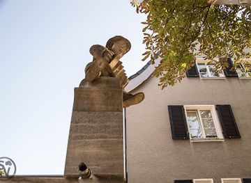 germany/cologne/ehrenfeld/attraction/treuer-husar-brunnen