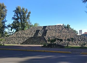 mexico/guadalajara/attraction/pyramid-of-the-sun-replica