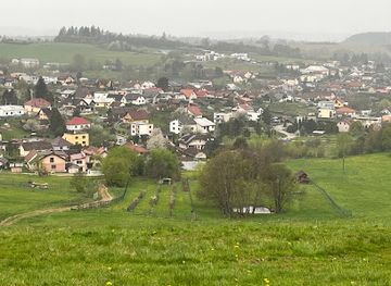 slovakia/kysuce/attraction/hojdacka-a-lavicka-nad-obcou-trnove