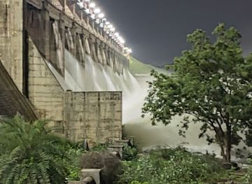 india/telangana/attraction/lower-manair-dam-gates-view