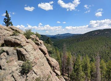 colorado/northern-colorado/attraction/maxwell-falls-lower-trail