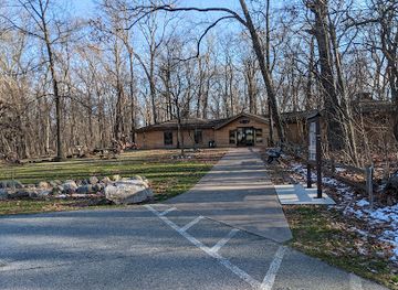 indiana/pokagon-state-park/attraction/pokagon-state-park-nature-center