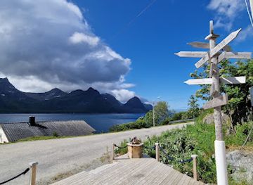 norway/senja-island/attraction/knaussenterasse