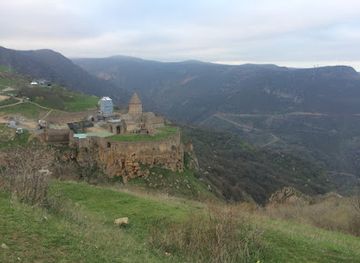 armenia/vayots-dzor-region/attraction/tsakhats-kar
