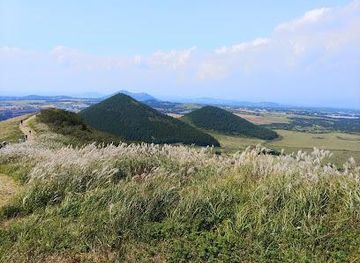 south-korea/jeju-city/attraction/saebyeol-oreum