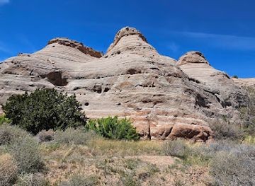 new-mexico/chaco-culture-national-historical-park/attraction/red-rock-park